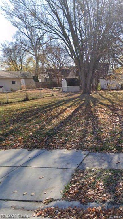 110 Coy Avenue - Photo 1