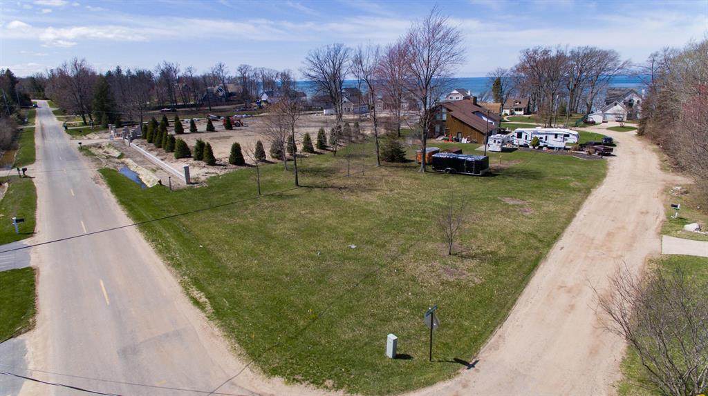 V/L 74th Street - Photo 1