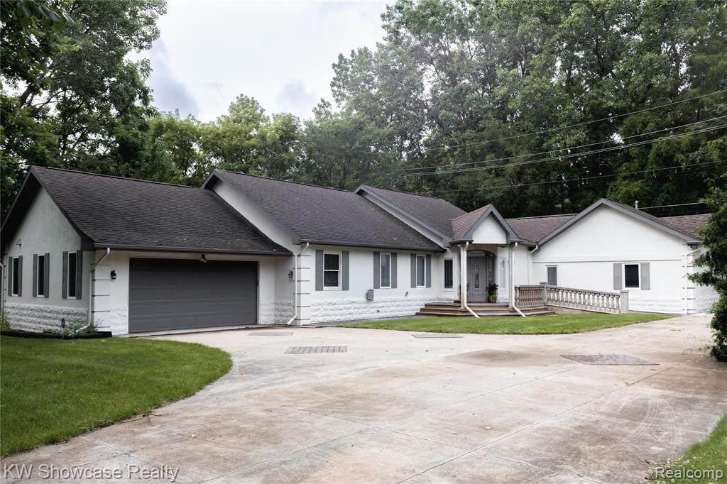 21207 Parker Street - Photo 1