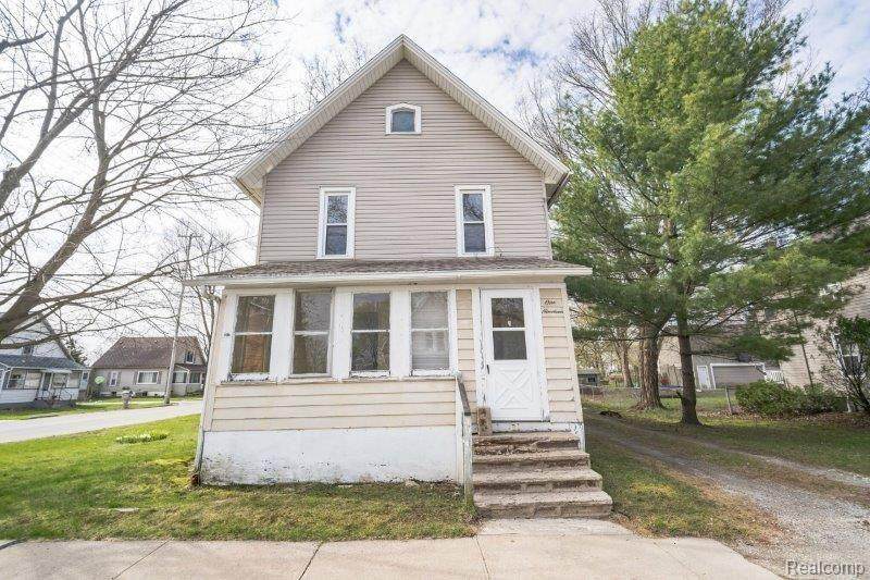 119 3RD Street - Photo 1