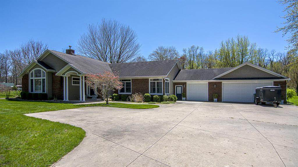 10761 Riverside Drive - Photo 1