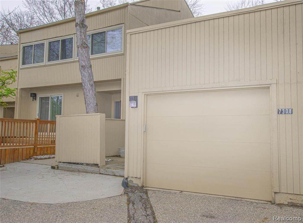 7308 Balsam Court - Photo 1