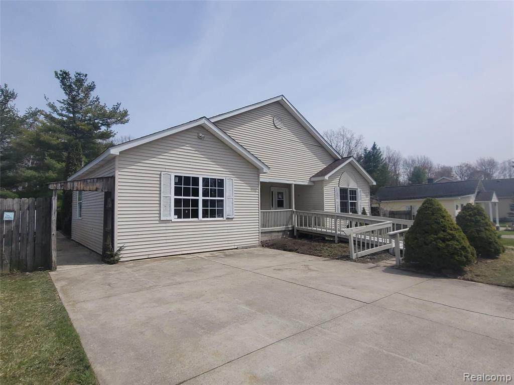 2720 Beach Road - Photo 1