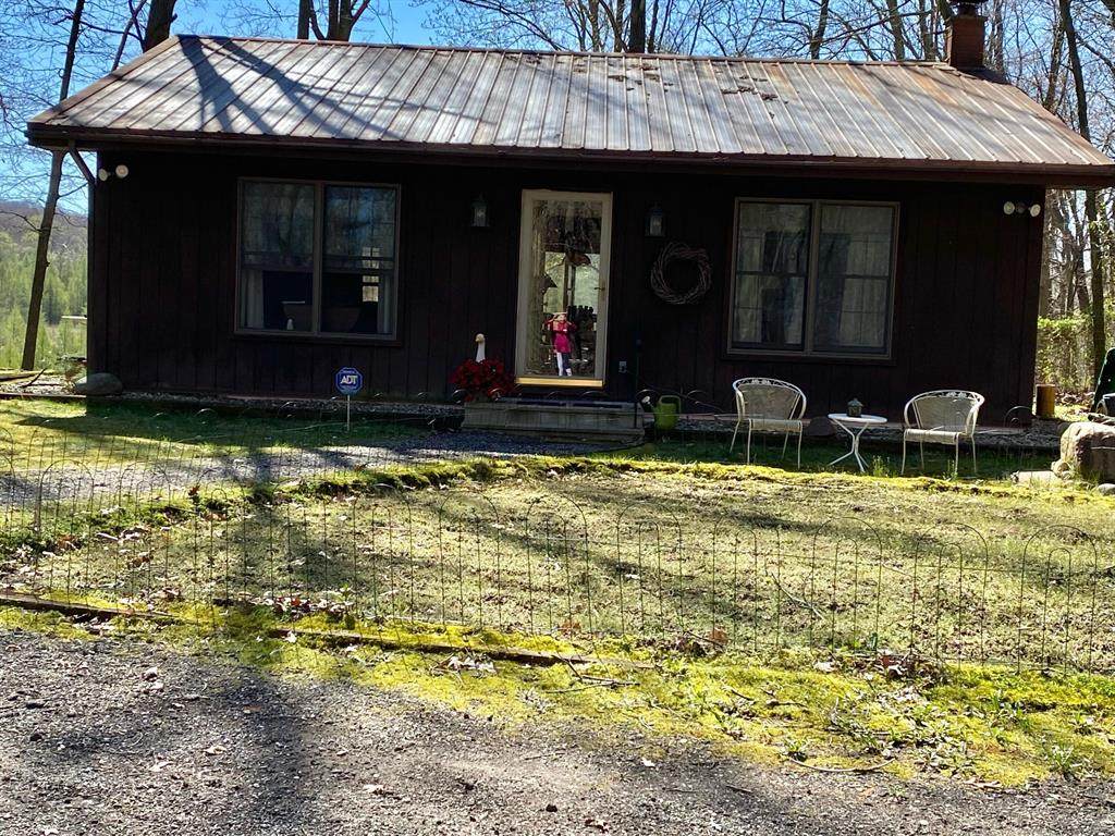 10221 Guernsey Lake Road - Photo 1