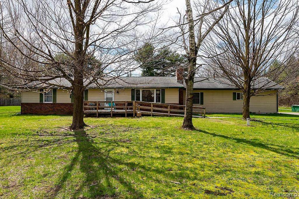 140 Larson Road - Photo 1