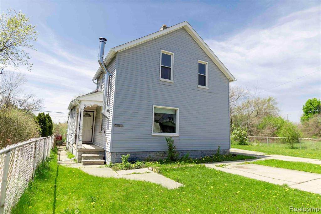 4079 Roosevelt Street - Photo 1