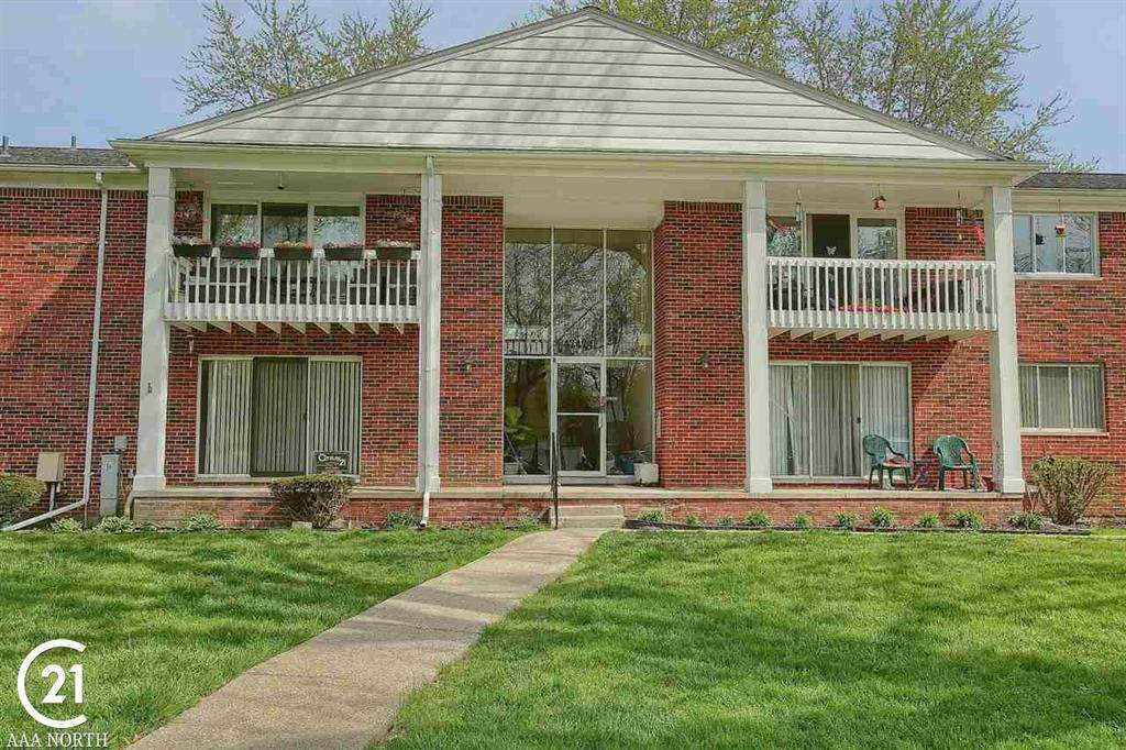 42424 Sheldon - Photo 1