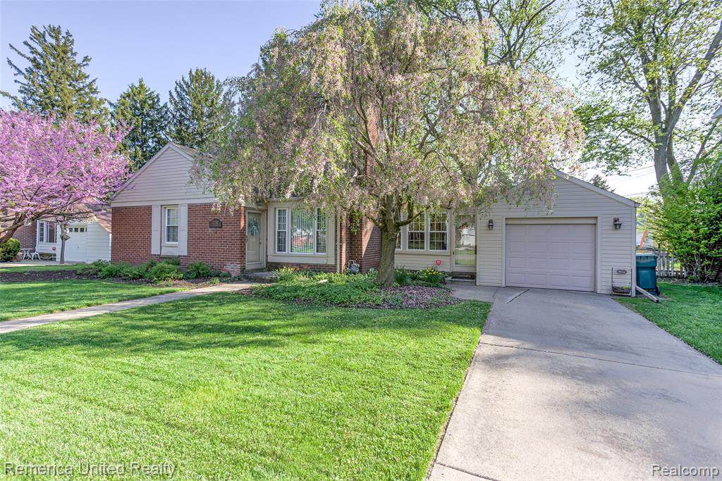21200 Outer Drive - Photo 1
