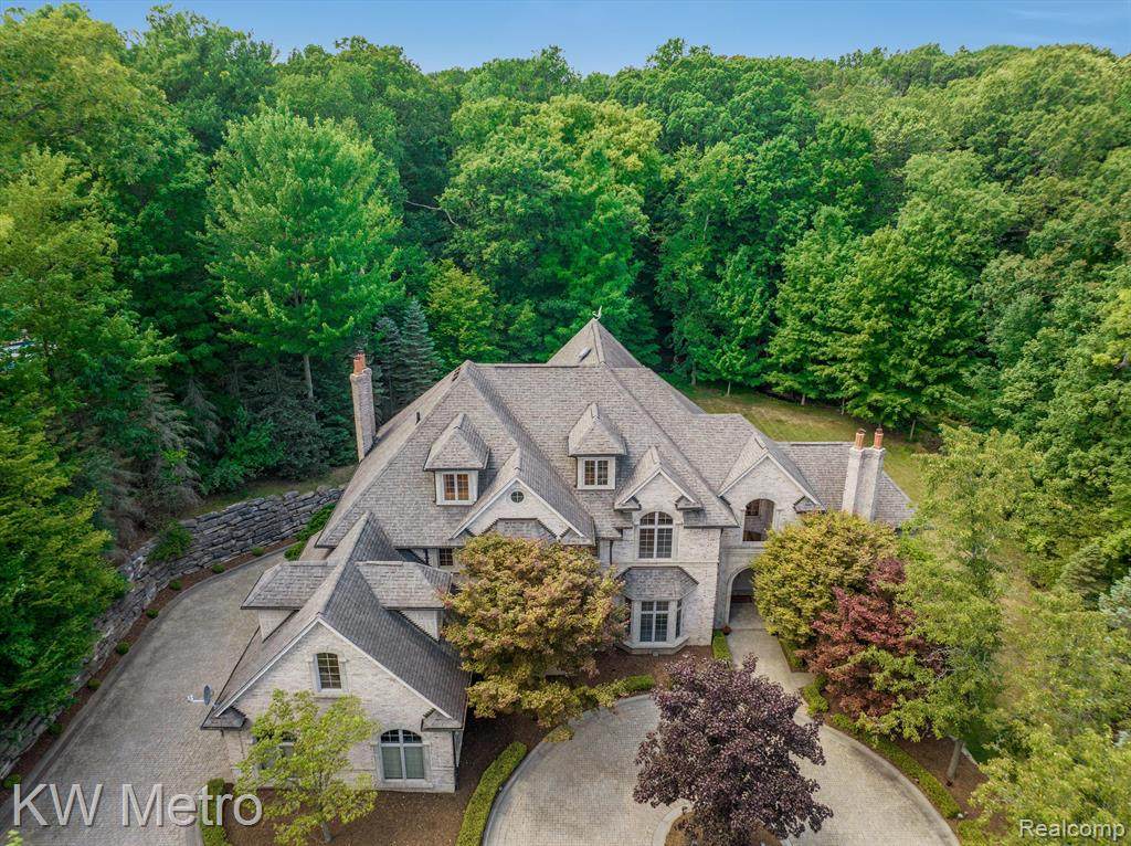 1553 Scenic Hollow Drive - Photo 1