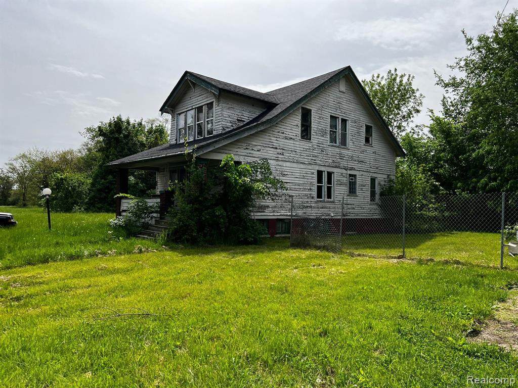 8621 Elmira Street - Photo 1