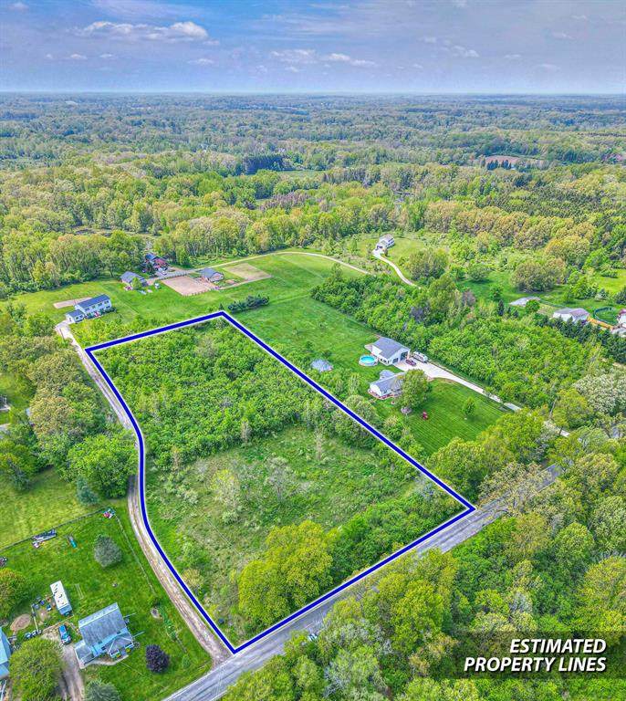 7318 Brown's Lake Road - Photo 1
