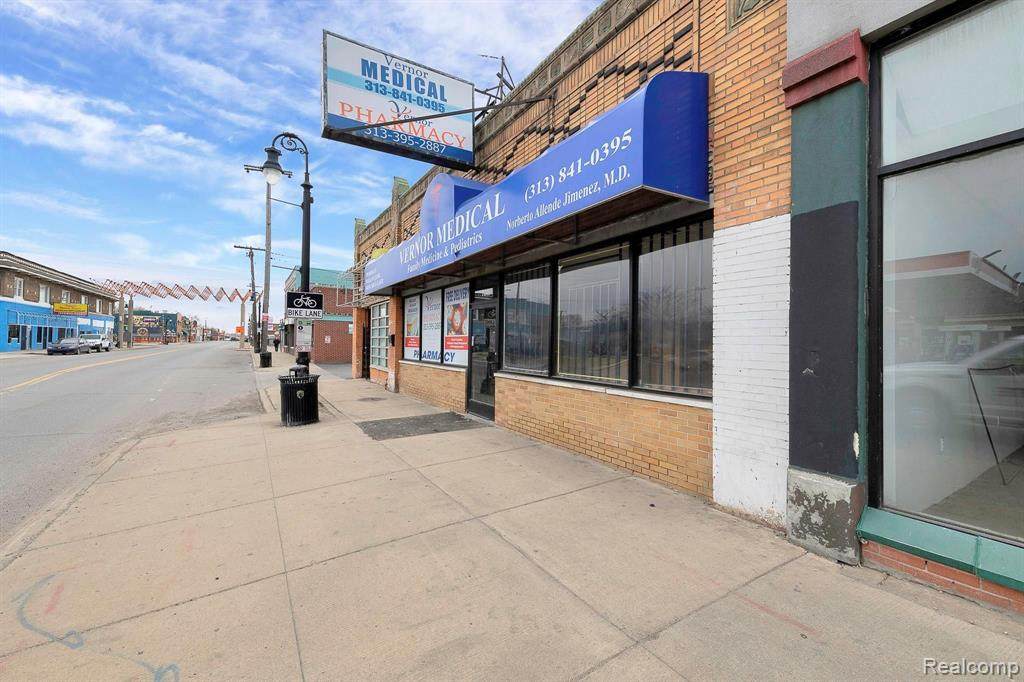 7649 Vernor Hwy - Photo 1