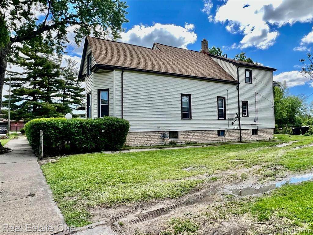 8730 Agnes Street - Photo 1