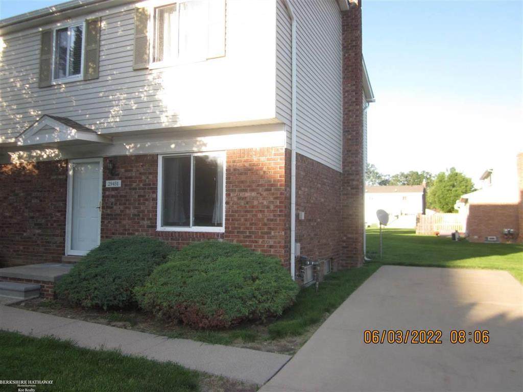 29451 Brittany Ct West - Photo 1