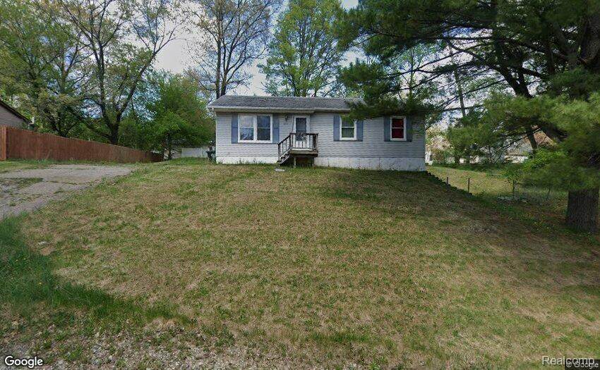 1393 Viefield Drive - Photo 1