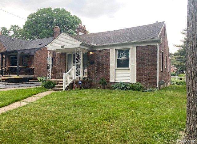 1046 Marshfield - Photo 1