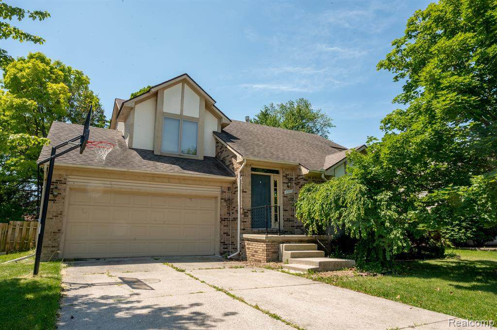 27873 Western Golf Dr - Photo 1