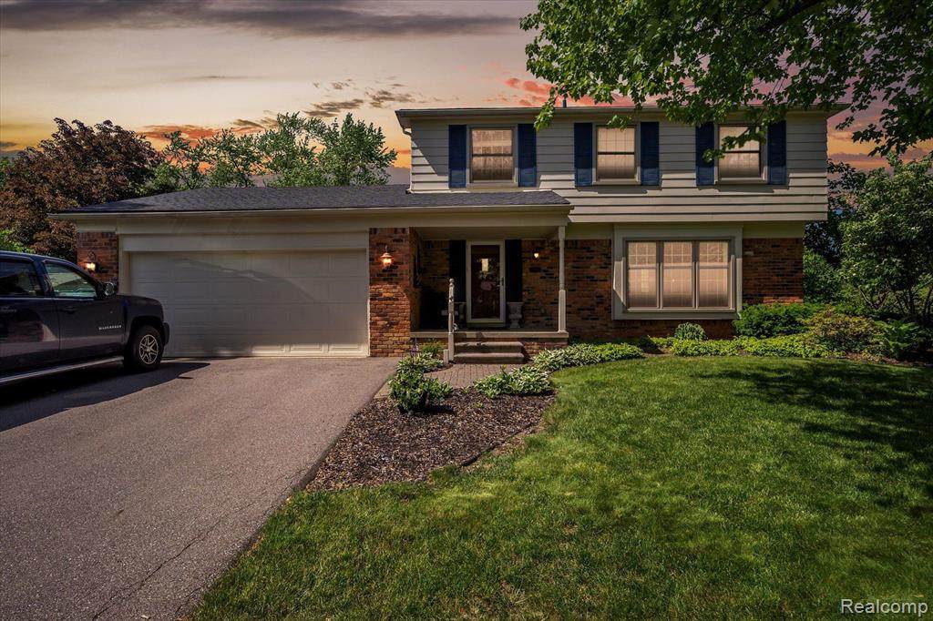 2586 Cheswick Drive - Photo 1