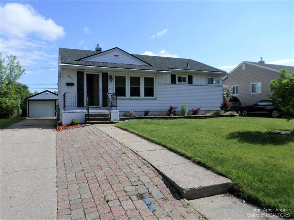 1095 Grove Street - Photo 1