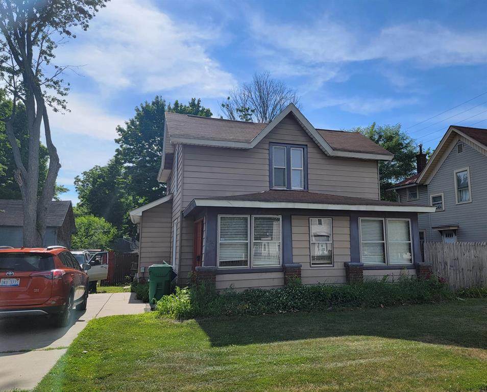 313 Front Street - Photo 1
