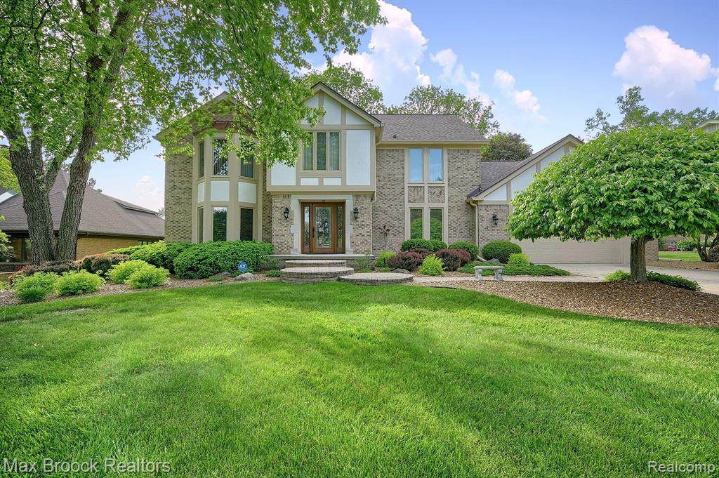 31151 Westwood Road - Photo 1