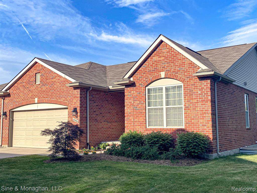 40464 Oakbrook Drive - Photo 1