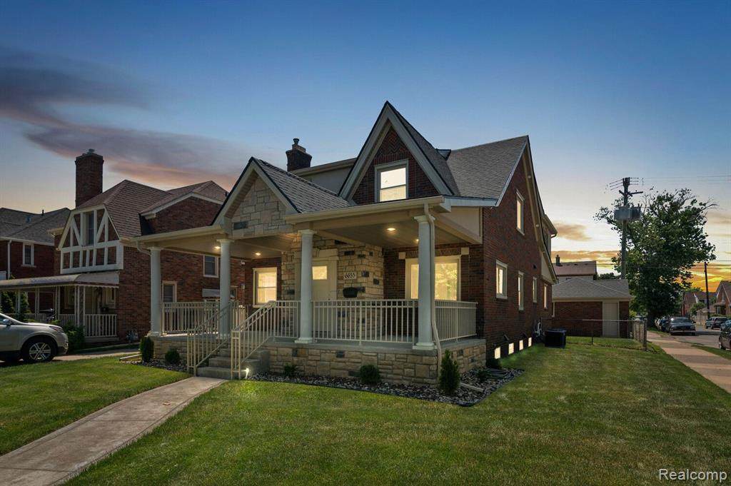 6655 Oakman Boulevard - Photo 1
