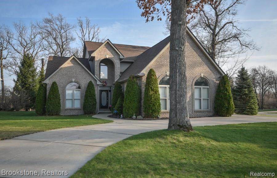 9155 Huron Bluffs Drive - Photo 1