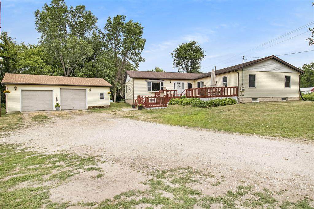 9520 Bunkerhill Road - Photo 1