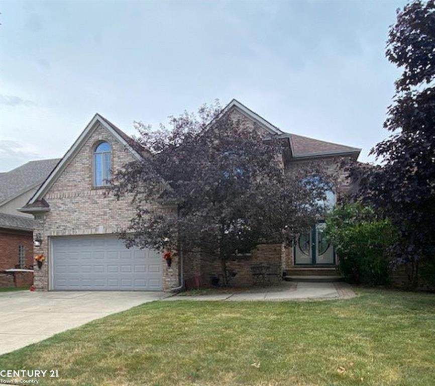 17548 Augusta Dr - Photo 1