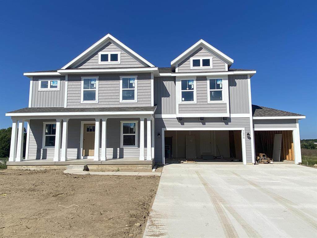 7575 Rivertrail Court - Photo 1