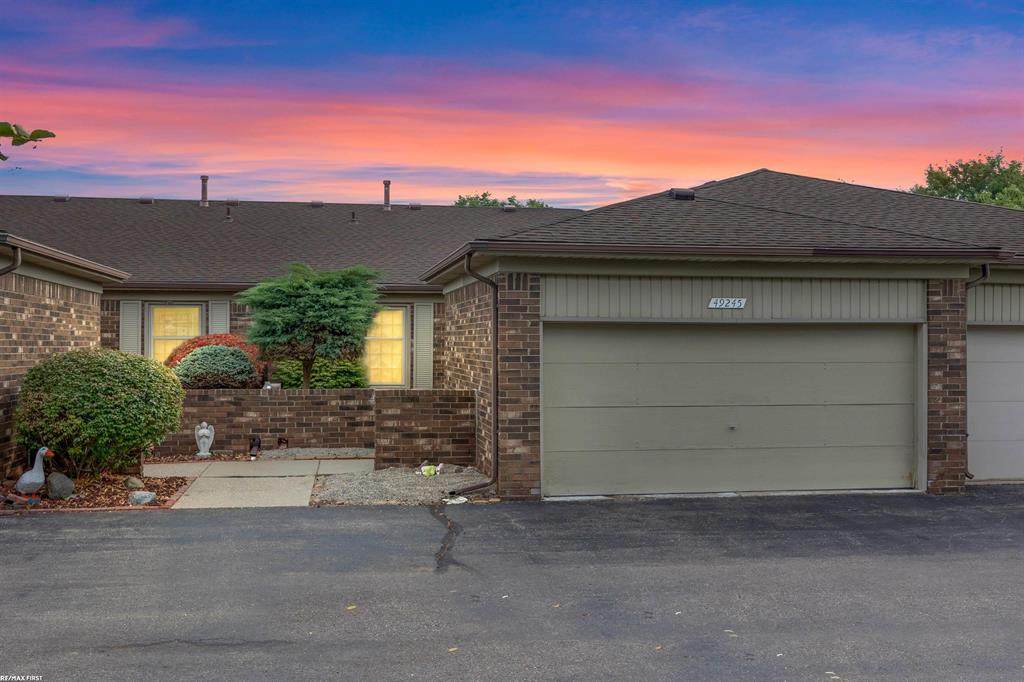 49245 Alma - Photo 1