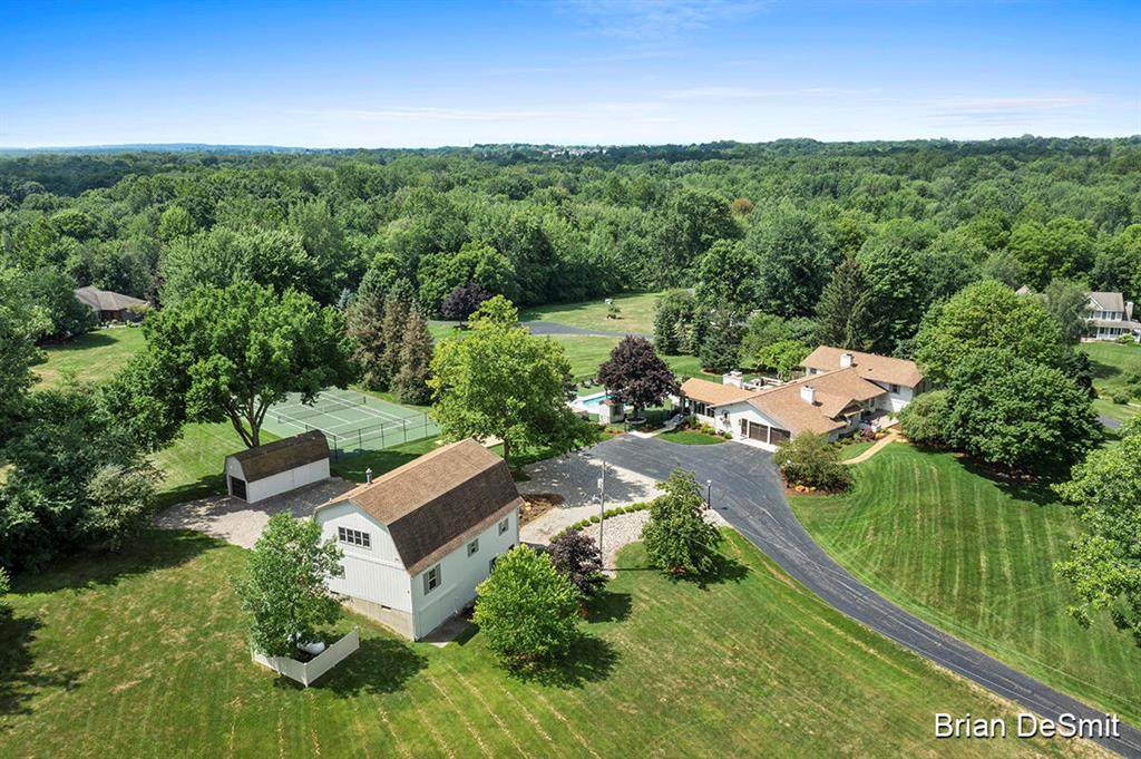3550 52nd Street - Photo 1