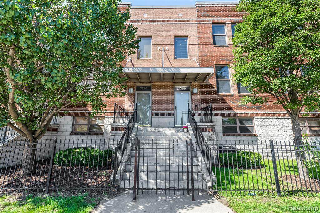 7709 Woodward Avenue - Photo 1