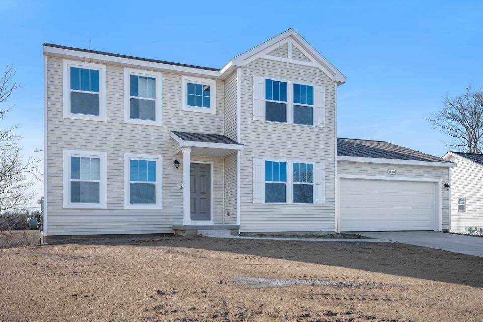 911 133rd Avenue - Photo 1