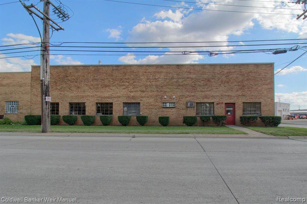 25575 Glendale - Photo 1