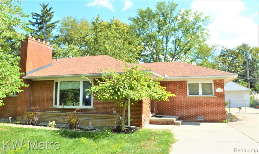 341 Kinmore - Photo 1