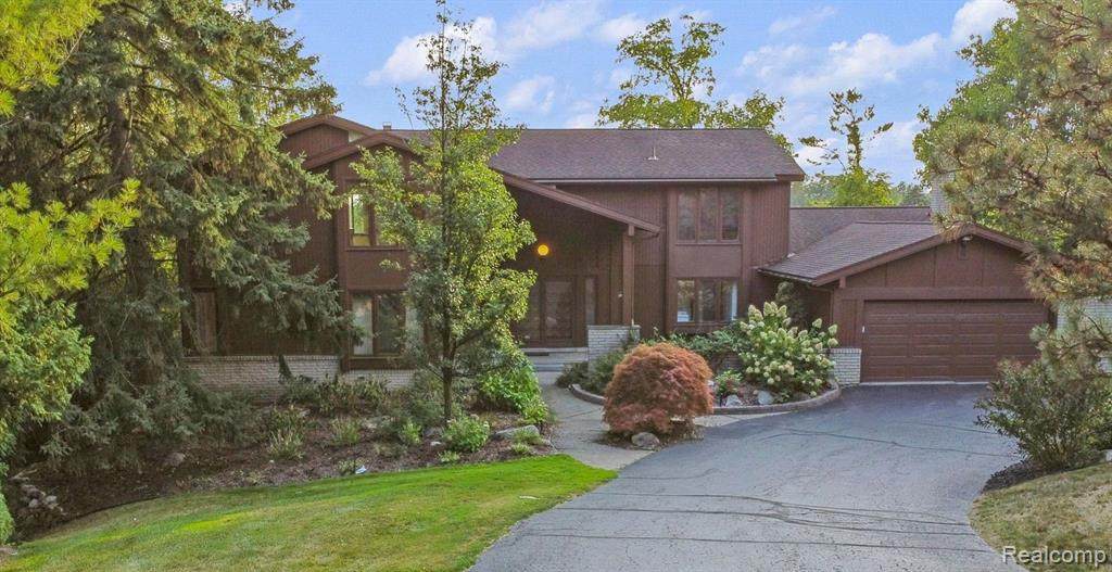2951 Woodland Ridge Drive - Photo 1