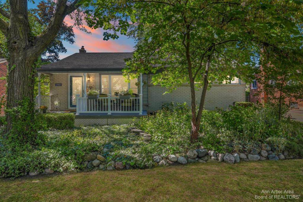 23963 Colchester Drive - Photo 1