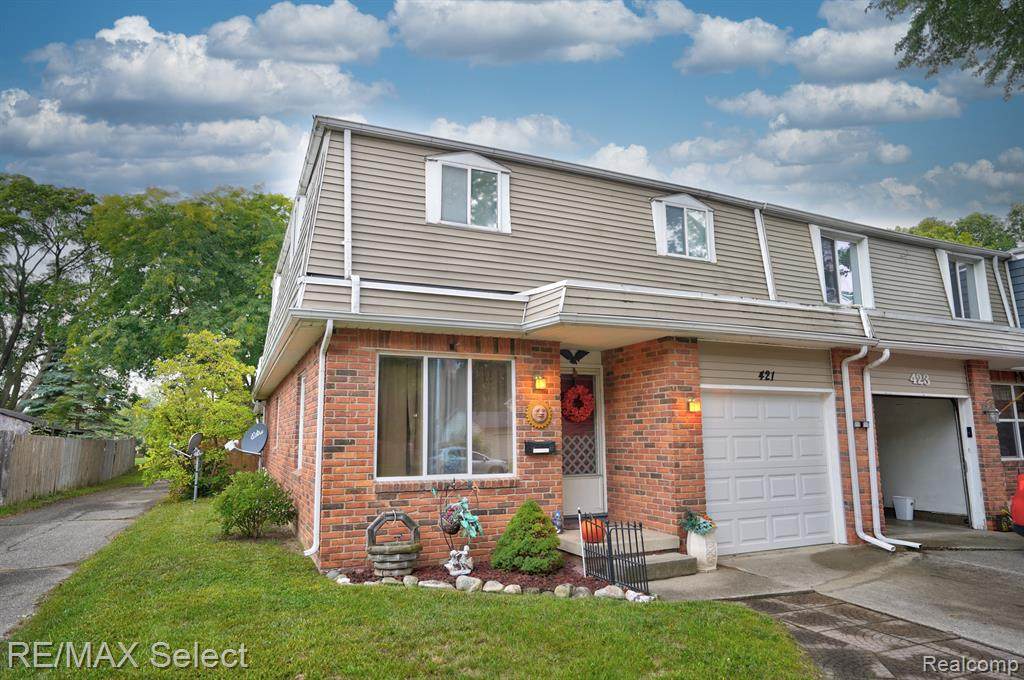 421 Leland Street - Photo 1