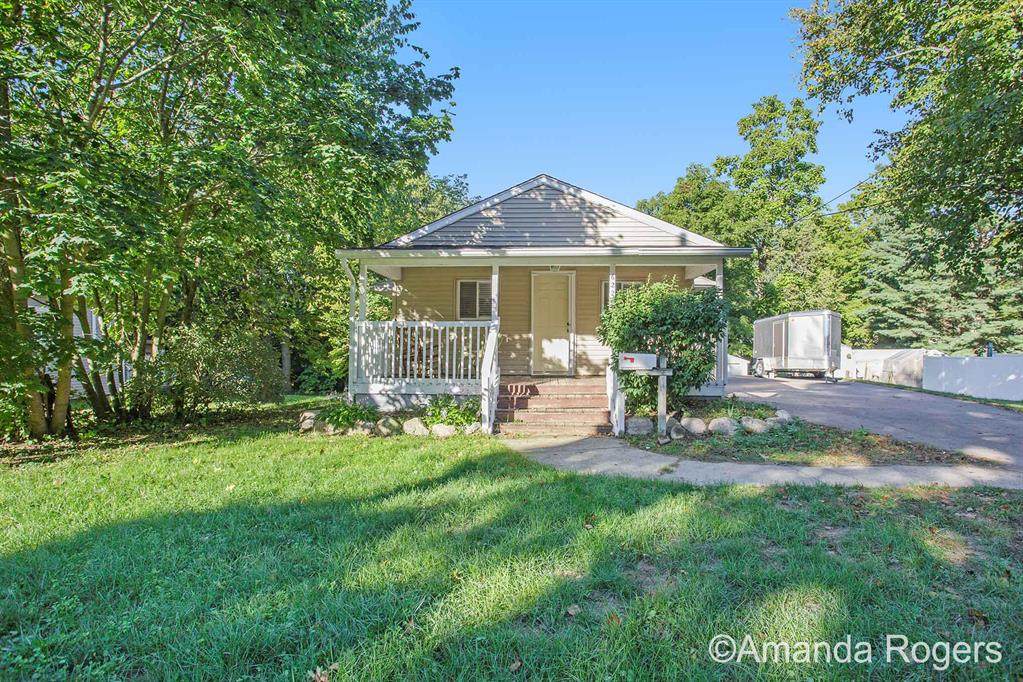 622 Washington Street - Photo 1