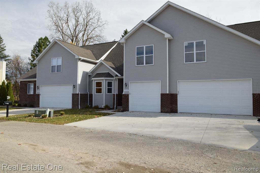 533 Indian Oaks Drive - Photo 1