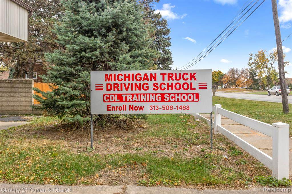 6405 Middlebelt Road - Photo 1