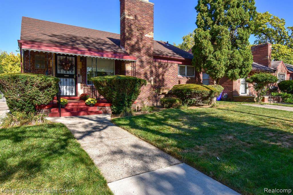 5034 Oakman Boulevard - Photo 1