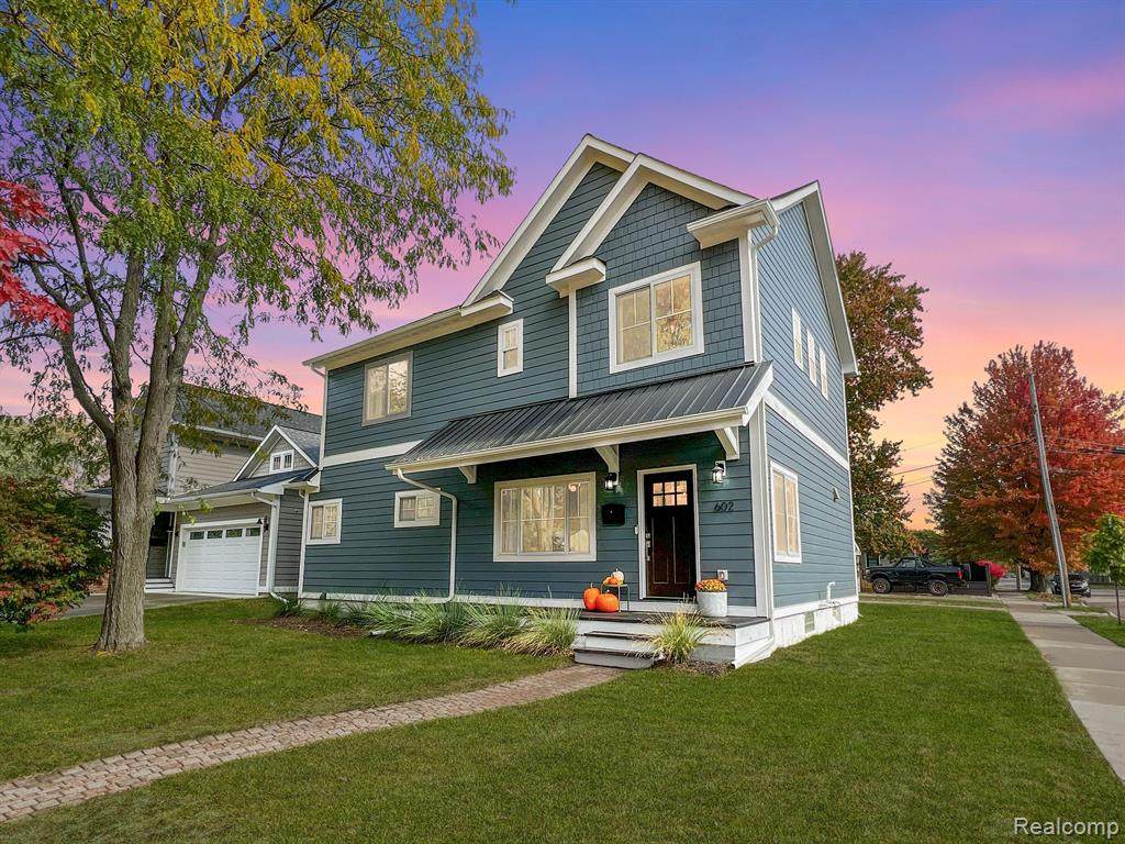 602 Wilson Avenue - Photo 1