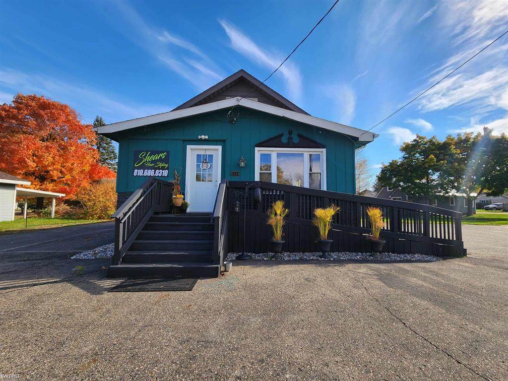 8346 Saginaw Rd - Photo 1