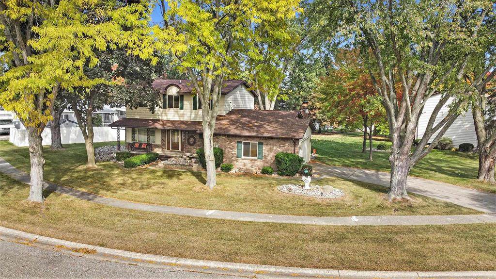 626 Muirland - Photo 1