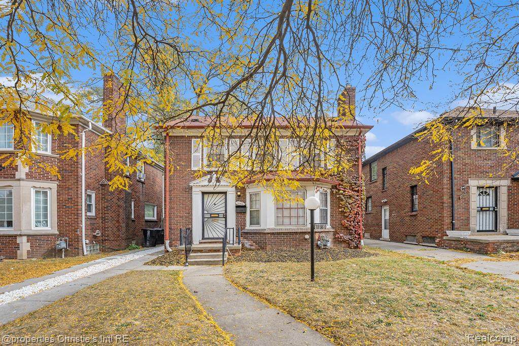 18960 Greenlawn Street - Photo 1