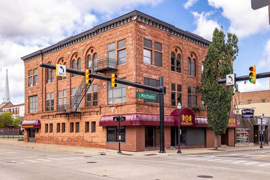 100 Washington Avenue - Photo 1