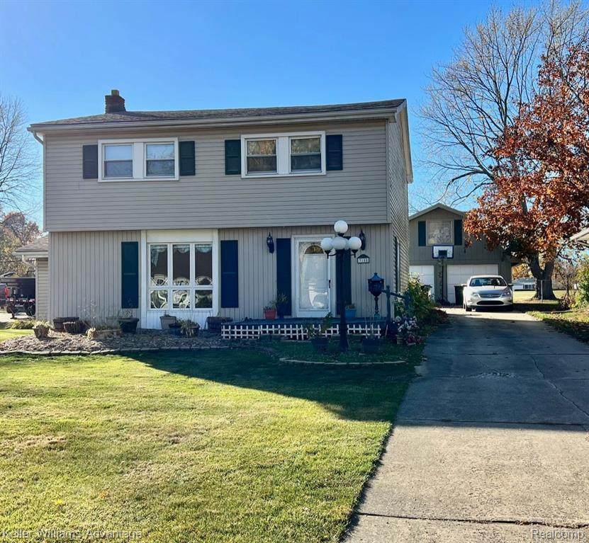 3158 Lafayette Drive - Photo 1